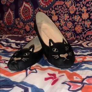 Black Kitty Flats